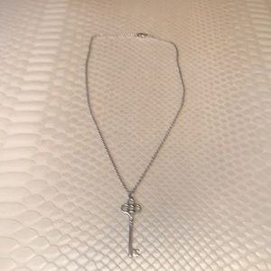 Silver chain with key 🔑 charm